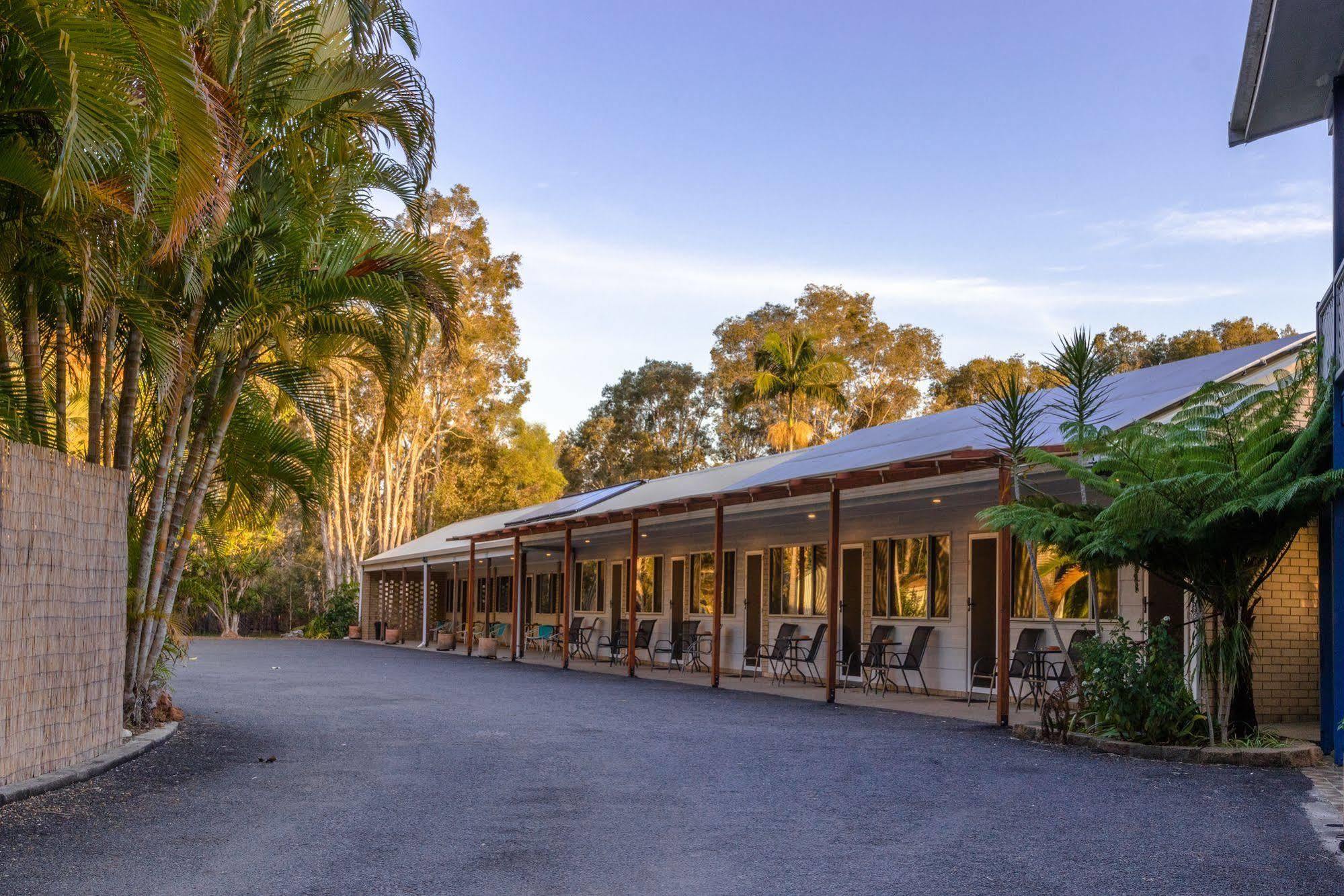 Tin Can Bay Motel Екстериор снимка